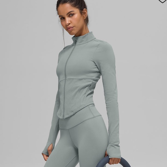 NEW! Alo Airbrush Corset Full Zip Jacket- Lunar Grey/Small - Picture 2 of 13